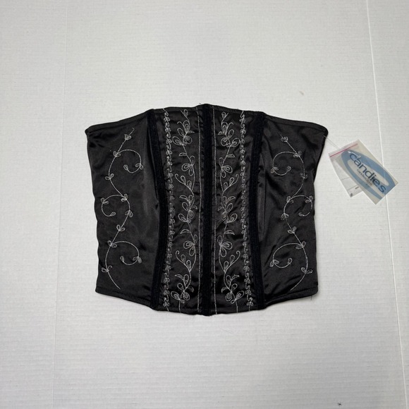 Sold - Picture 3 of 8